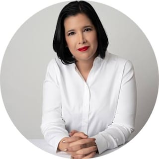 Primero limpiar la política, luego a la policía